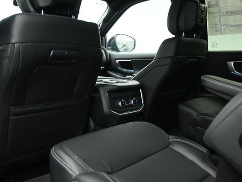 New 2026 Ford Expedition Max Platinum AWD/4WD image 21