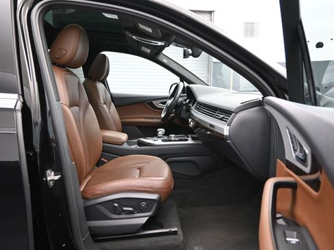 Used 2018 Audi Q7 2.0T Premium Plus w/ Premium Plus Package image 12