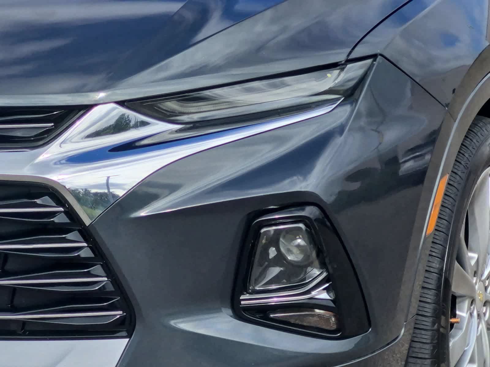 Used 2019 Chevrolet Blazer Premier w/ Sun and Wheels Package AWD/4WD image 11