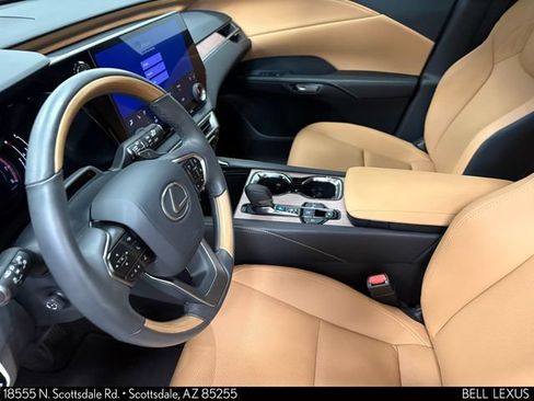 Used 2024 Lexus RX 350 Premium w/ Convenience Package FWD image 12