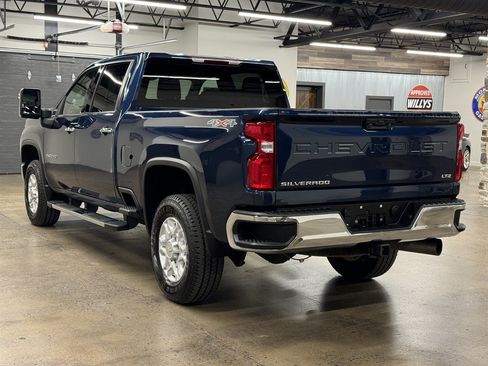 Used 2023 Chevrolet Silverado 2500 LTZ AWD/4WD image 10