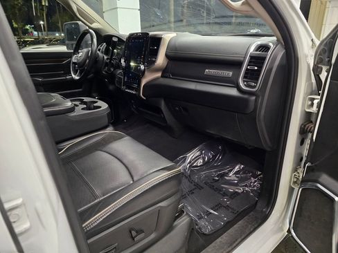 Used 2024 RAM 2500 Laramie w/ Safety Group AWD/4WD image 37