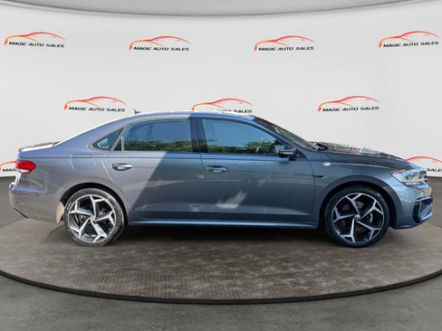 Used 2021 Volkswagen Passat 2.0T R-Line FWD image 6