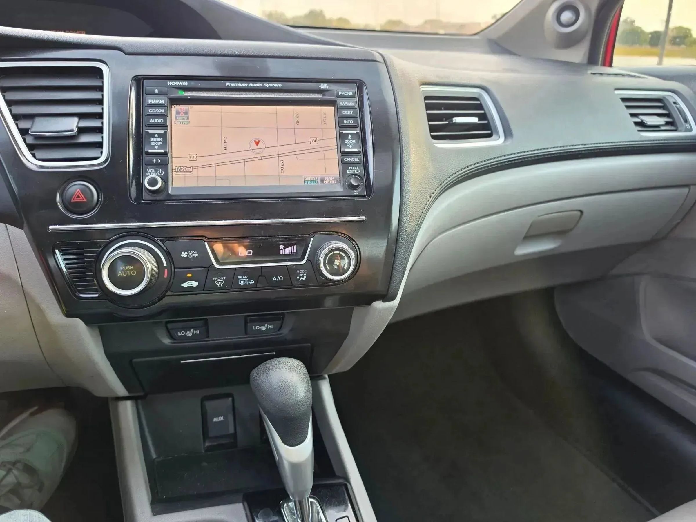 Used 2013 Honda Civic EX-L image 23