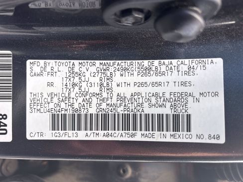 Used 2015 Toyota Tacoma 4x4 Double Cab w/ TRD Sport Package image 5