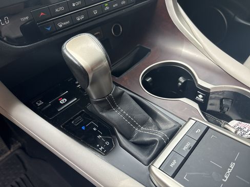 Used 2020 Lexus RX 350 AWD w/ Premium Package image 26