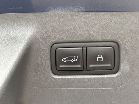 Used 2025 Hyundai Santa Fe SEL AWD/4WD image 24