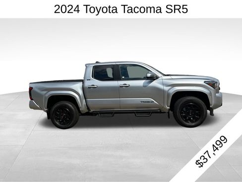 Used 2024 Toyota Tacoma SR5 image 2