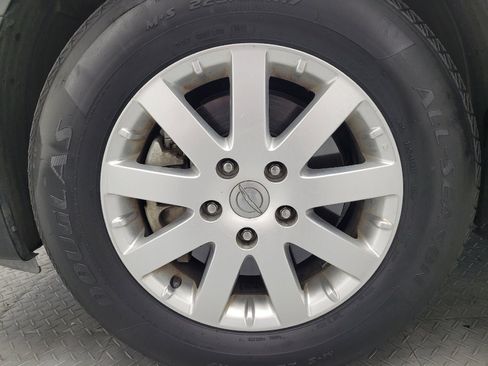 Used 2016 Chrysler Town & Country Touring image 31