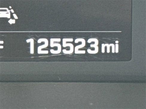 Used 2017 Hyundai Elantra Limited w/ Limited Ultimate Package 09 image 33