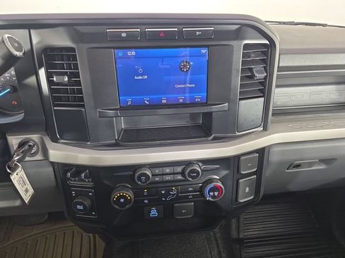 Used 2024 Ford F550 4x4 Crew Cab Super Duty image 22