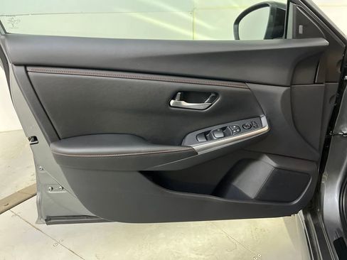 Used 2024 Nissan Sentra SR image 27