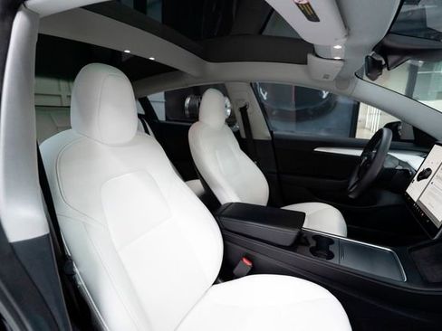 Used 2021 Tesla Model 3 Performance AWD/4WD image 26