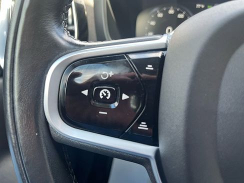 Used 2020 Volvo S60 T5 Momentum w/ Protection Package Premier image 14