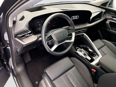 Used 2025 Audi Q5 Premium Plus w/ Premium Plus AWD/4WD image 9