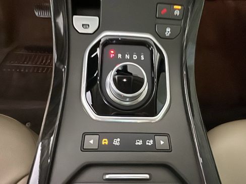 Used 2015 Land Rover Range Rover Evoque Pure Plus AWD/4WD image 23