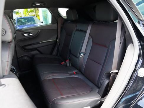 Used 2024 Chevrolet Blazer RS FWD image 16