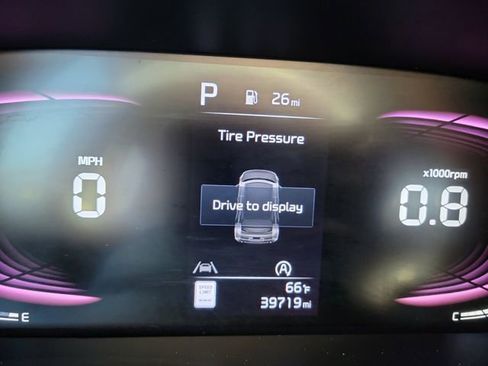 Used 2025 Kia Soul LX w/ LX Technology Package image 23