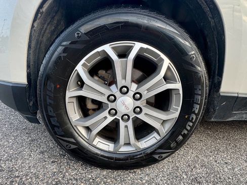 Used 2014 GMC Acadia SLT AWD/4WD image 10