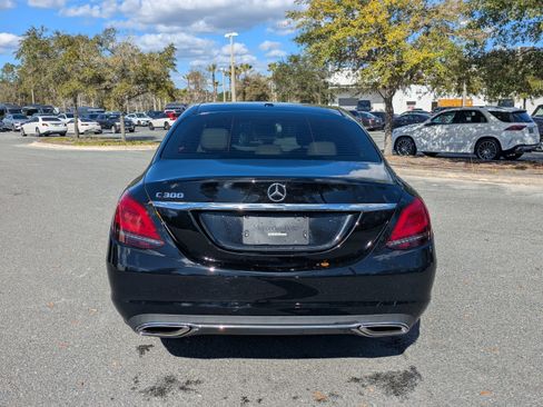 Used 2021 Mercedes-Benz C 300 Sedan image 7
