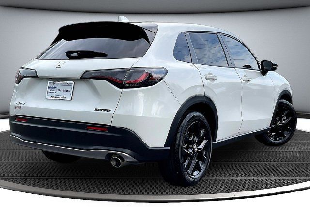 Certified 2024 Honda HR-V Sport image 5