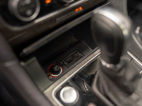 Used 2017 Volkswagen Passat 1.8T SE image 13