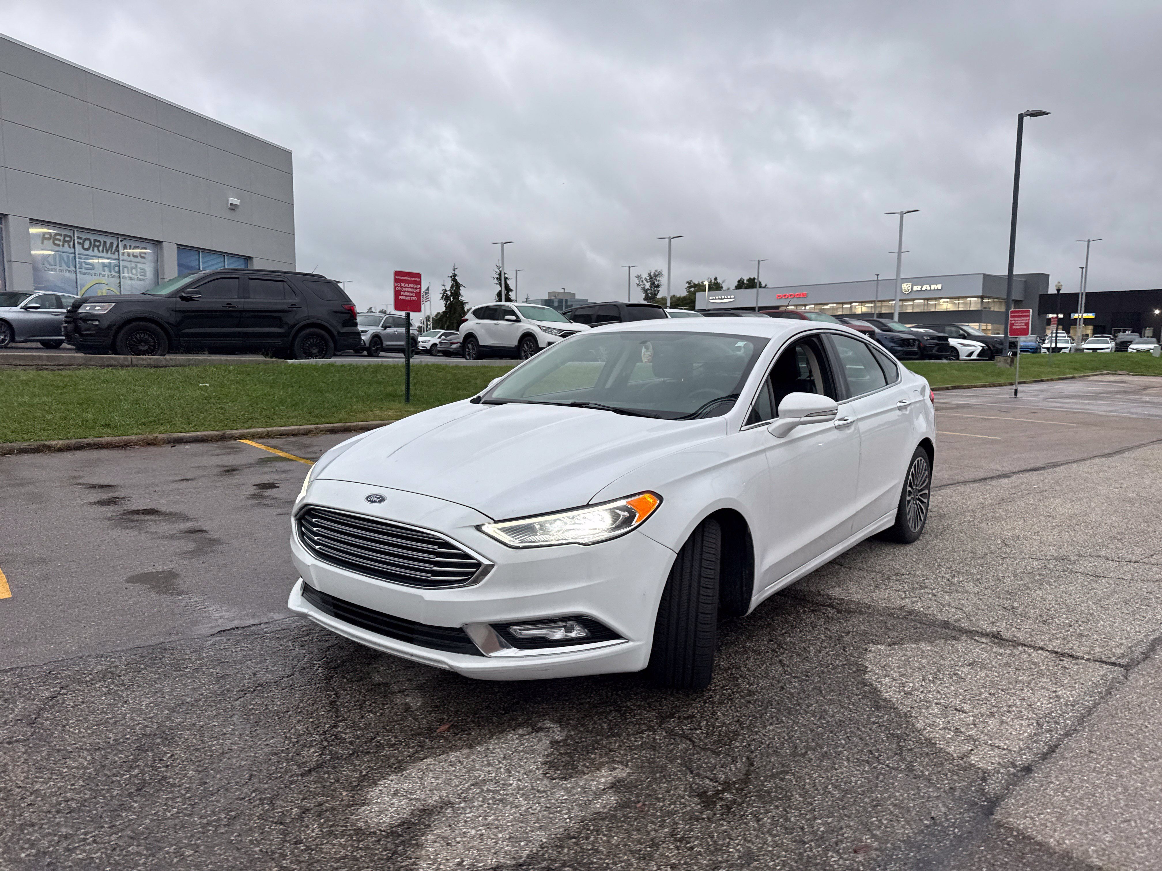 Used 2017 Ford Fusion Titanium FWD image 15
