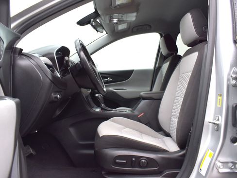 Used 2019 Chevrolet Equinox LT AWD/4WD image 41