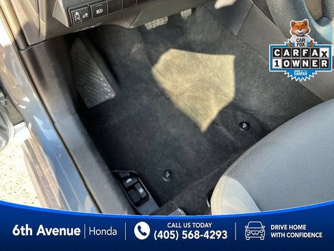 Used 2025 Toyota Corolla LE FWD image 23