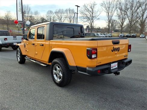 Used 2021 Jeep Gladiator Sport image 6
