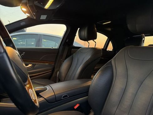 Used 2014 Mercedes-Benz S 550 Sedan image 8