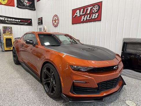 Used 2024 Chevrolet Camaro SS RWD image 4