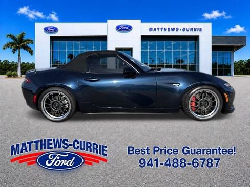 Used 2024 MAZDA MX-5 Miata Club RWD image 3