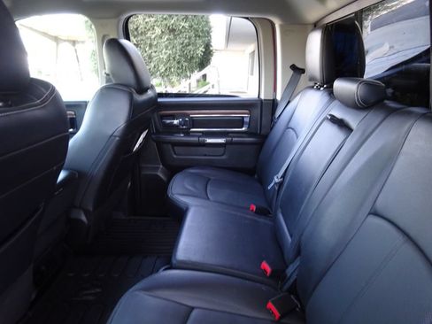 Used 2019 RAM 1500 Laramie w/ Convenience Group RWD image 21