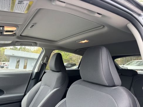 Used 2026 Subaru Crosstrek 2.0i Premium image 11