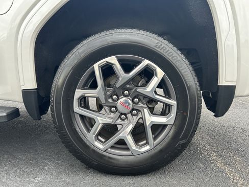 Used 2022 GMC Sierra 1500 SLT w/ SLT Premium Plus Package image 35