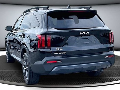 Used 2023 Kia Sorento X-Line EX AWD/4WD image 4