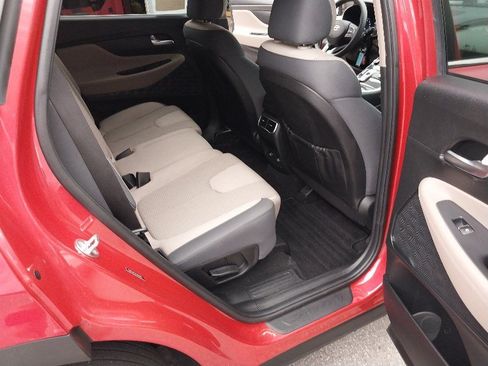 Used 2023 Hyundai Santa Fe SE AWD/4WD image 16