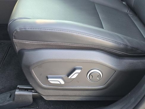 Certified 2025 Hyundai Santa Fe XRT image 16