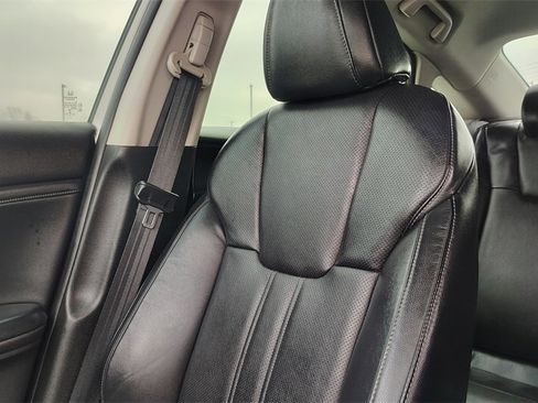 Used 2019 Honda Insight Touring image 25