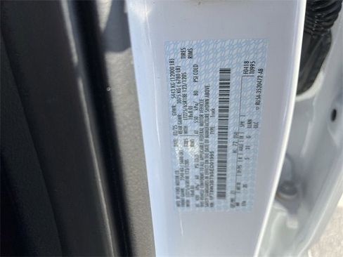 Used 2025 Ford F350 XLT image 33