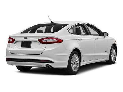 Used 2016 Ford Fusion Energi SE w/ Driver Assist Package FWD image 2