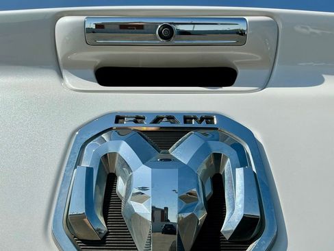 Used 2019 RAM 1500 Laramie image 21