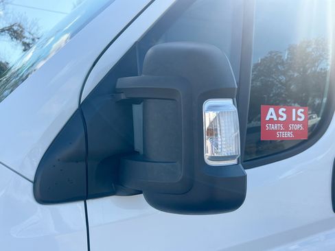 Used 2023 RAM ProMaster 2500 image 12