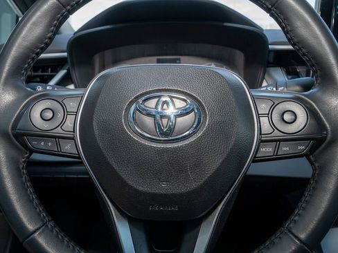 Certified 2025 Toyota Corolla SE image 16