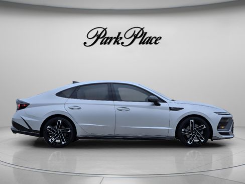 Used 2024 Hyundai Sonata N Line FWD image 6