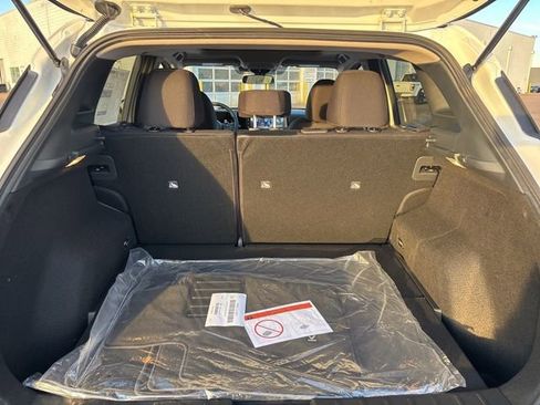 New 2026 Nissan Kicks SV w/ SV Premium Package image 20