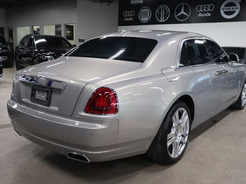 Used 2016 Rolls-Royce Ghost image 5