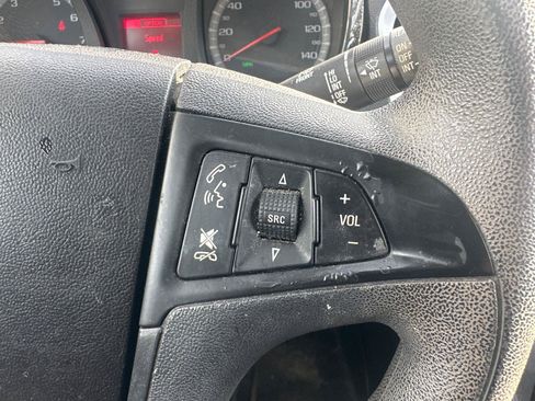Used 2013 GMC Terrain SLE FWD image 17