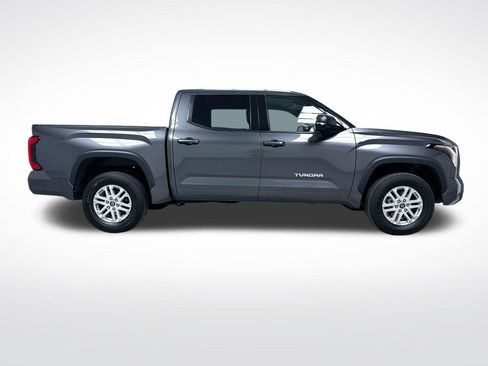 Used 2023 Toyota Tundra SR5 w/ SR5 Premium Package AWD/4WD image 10